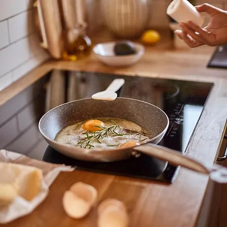 بيت للعطل Wood House