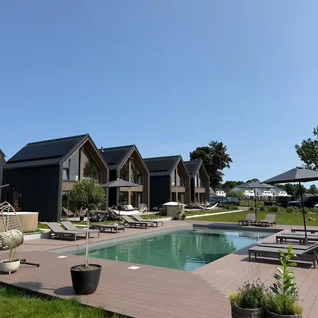 بيت للعطل Wood House تشوستش