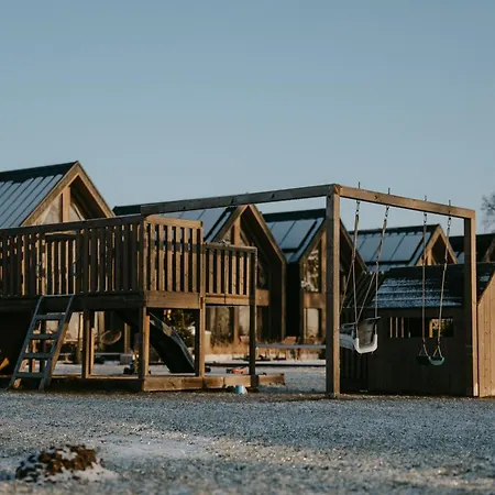 Wood House Podgrzewany Basen I Balia Prázdninový dům Trzęsacz