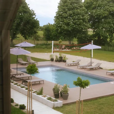 Prázdninový dům Wood House Podgrzewany Basen I Balia Trzęsacz