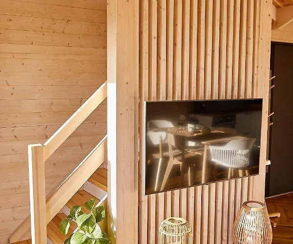 بيت للعطل Wood House *