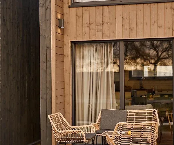 Wood House Ferienhaus *