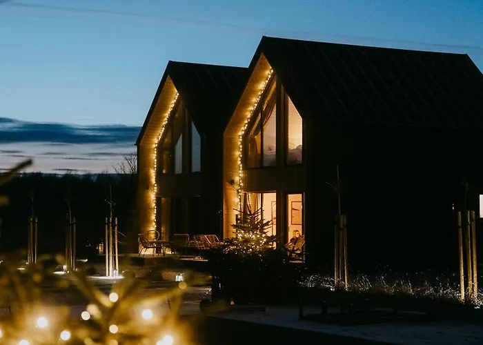 Wood House بيت للعطل